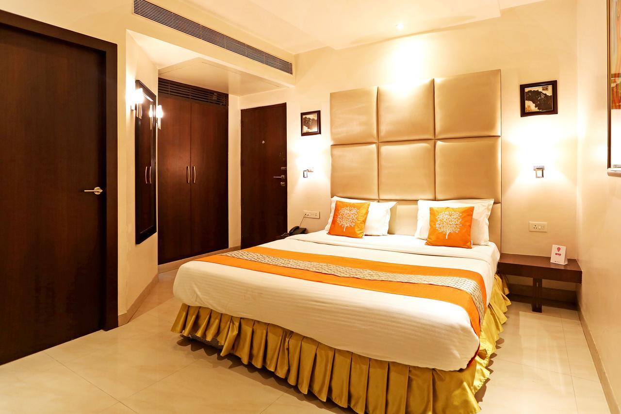 Hotel D'Grand Bareilly Exteriör bild